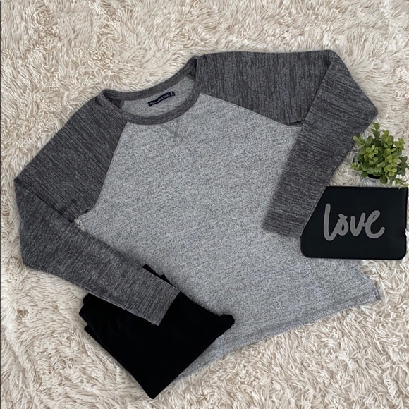 Abercrombie & Fitch Raglan Brushed LS Top 💗 Gray - Picture 1 of 11